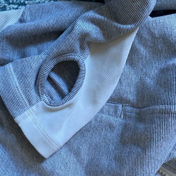 Lululemon Workout Jacket - Picture 3 of 3